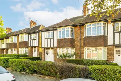 Gracefield Gardens, SW16