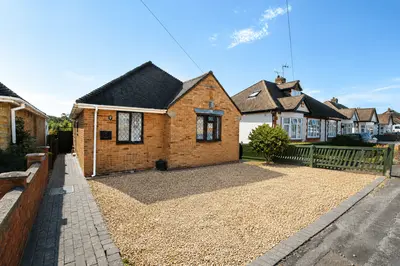 Elmwood Avenue, Waterlooville, PO7 7LG