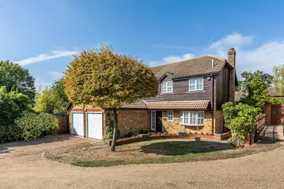 Ashwood Park, Fetcham, KT22