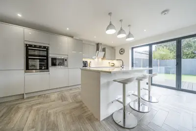 Bromley, BR2 8AF