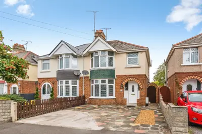Richmond Road, Swindon, SN2