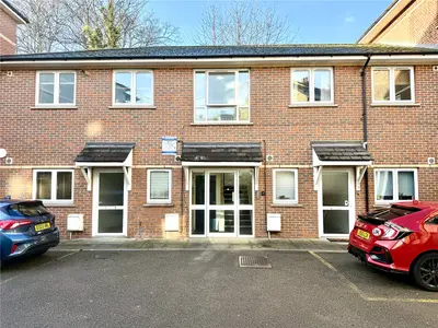 Billington Mews, London, W3