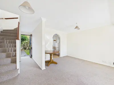 Faraday Drive, Milton Keynes, MK5