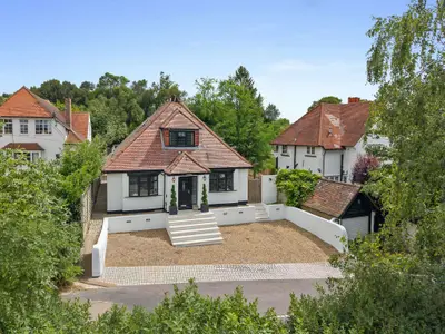 Bull Lane, Gerrards Cross, SL9