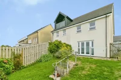 Crompton Way, Bridgend, CF32