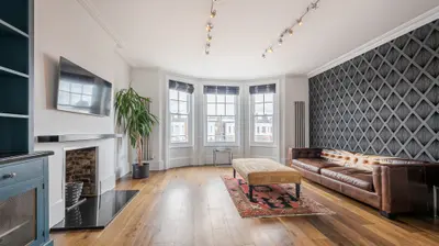 Ilchester Mansions, London, W8