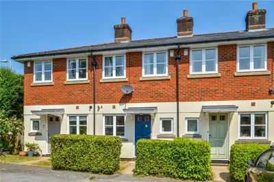 Cornes Close, Winchester, SO22