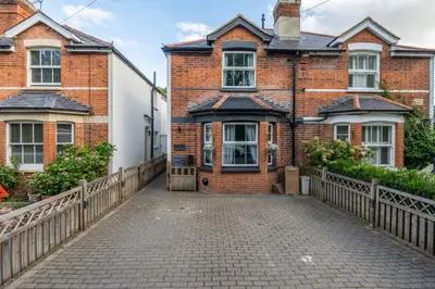 Aldershot Road, Pirbright, GU24
