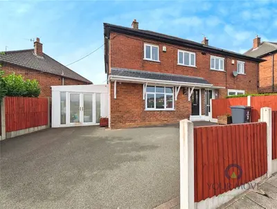 Calvary Crescent, Bentilee, Staffordshire, ST2