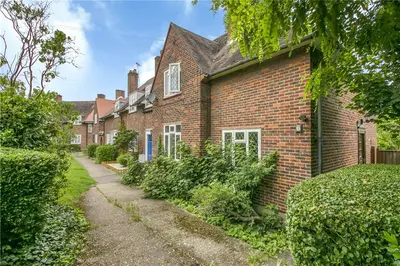 Huntingfield Road, London, SW15