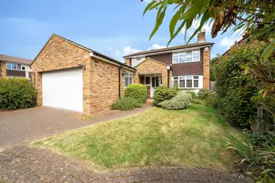 Crecy Gardens, Redbourn, AL3