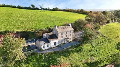 Maesybont, Llanelli, SA14