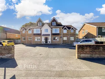 Orchard Close, Freshwater, PO40
