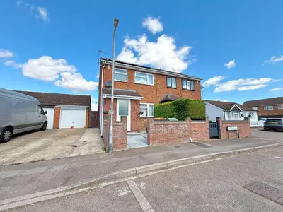 Henley Close, Houghton Regis LU5 5SA