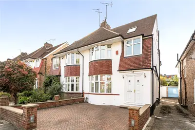 Claremont Road, Ealing, W13