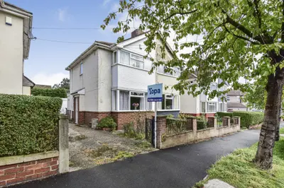 Ridgehill Avenue, Sheffield, S12