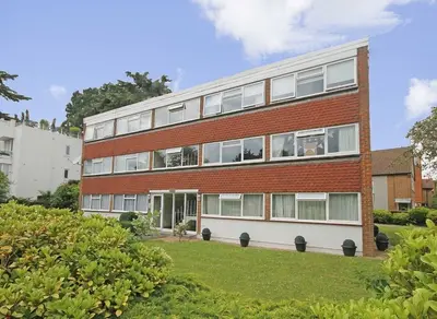 Wellesley Road, Strawberry Hill, TW2