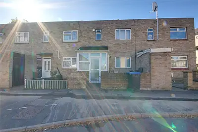 Moorfield Road