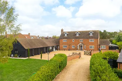 Main Road, Biddenham, MK40