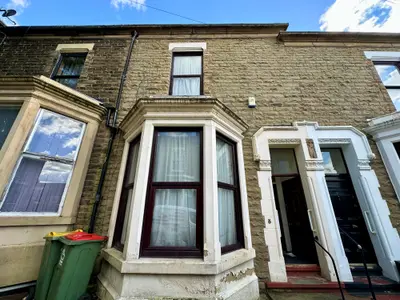 Cliff Street, Preston, Lancashire, PR1 8HY