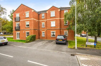 Woodlea Lane, Meanwood, LS6