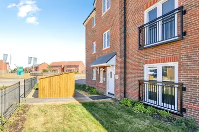St Peters Place, Salisbury, SP2