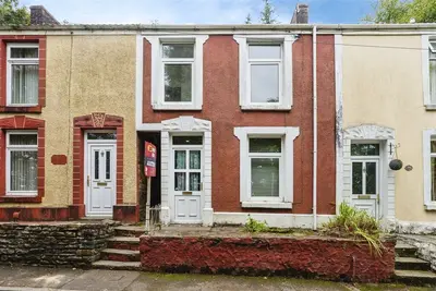 Graig Road, Swansea, SA6