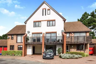 Newlyn Way, Port Solent, PO6