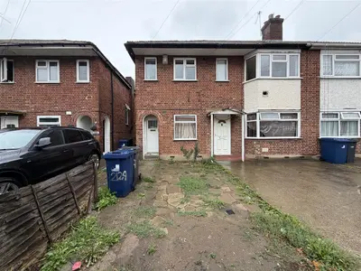 Lady Margaret Road, Southall