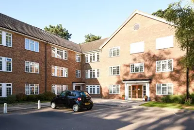 Myrtleside Close, Northwood, HA6