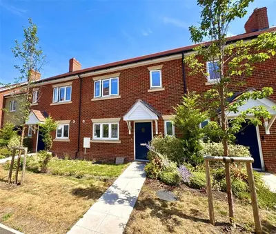 Lake Avenue, Mytchett, Camberley, Surrey, GU16 6GW