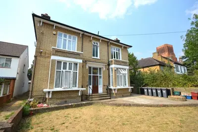 St. Stephens Road, Hounslow, TW3