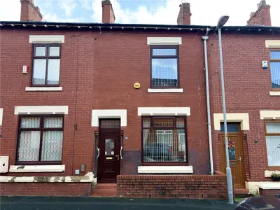 Montgomery Street, Hollins, OL8