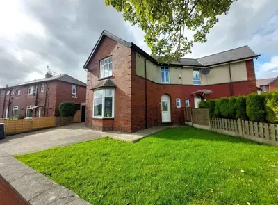 Newark Road, Rochdale, OL12