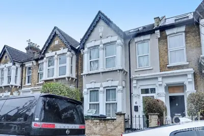 Harold Road, London, E11