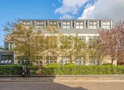Victoria Villas, Richmond, TW9