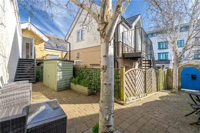 Tower Road, Strawberry Hill, TW1 4PP