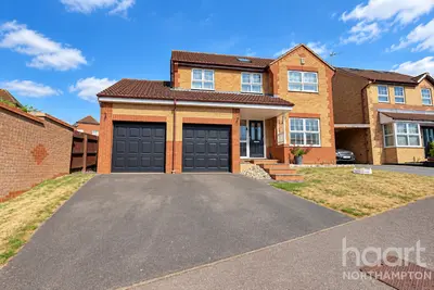 Campanula Close, Northampton, NN3