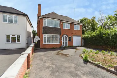 Lawnswood Avenue, Shirley, B90