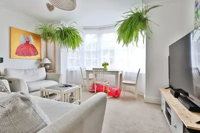 Studland Road, Alum Chine, BH4