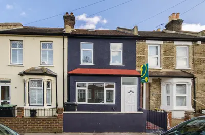 94 Woodcroft Road, Thornton Heath