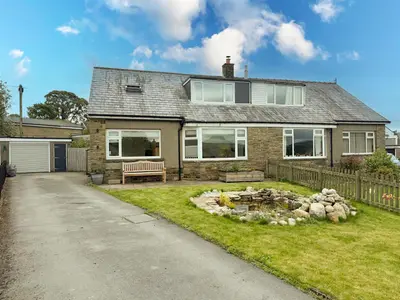 Raines Meadows, Grassington, Skipton, BD23 5NB