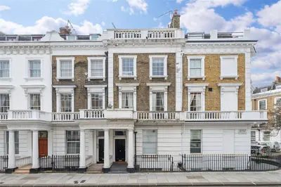 Warwick Way, London, SW1V 4JD