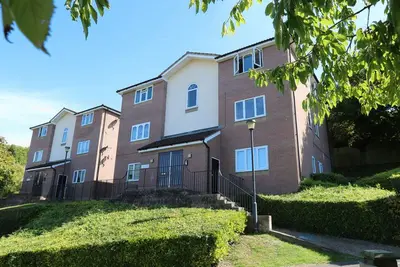 Lingfield Close, High Wycombe HP13 7ER
