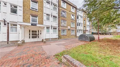 Valley Grove, London, SE7