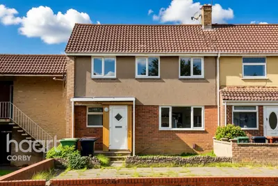 Handcross Court, Corby, NN18