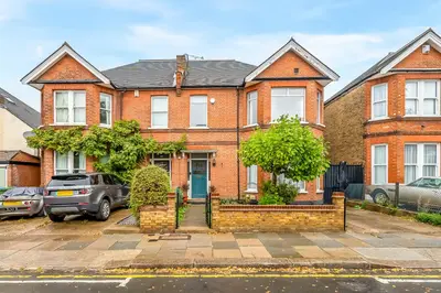 Eltham Park Gardens, SE9