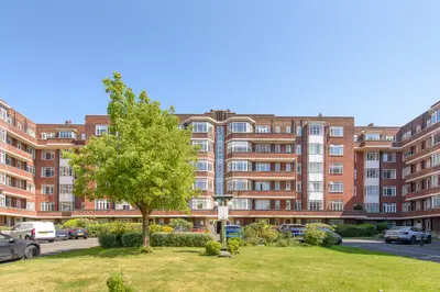 14 Hillfield Court, Belsize Avenue, London