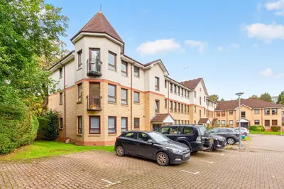 Woodlands Road, Thornliebank, G46