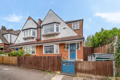 Dukesthorpe Road, Sydenham, SE26 4PB